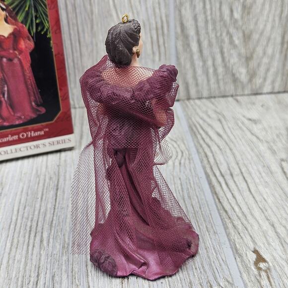Vintage Hallmark Keepsake Ornament‎ 1997 Scarlett O'Hara Burgundy Gown Boxed NIB - Picture 3 of 8